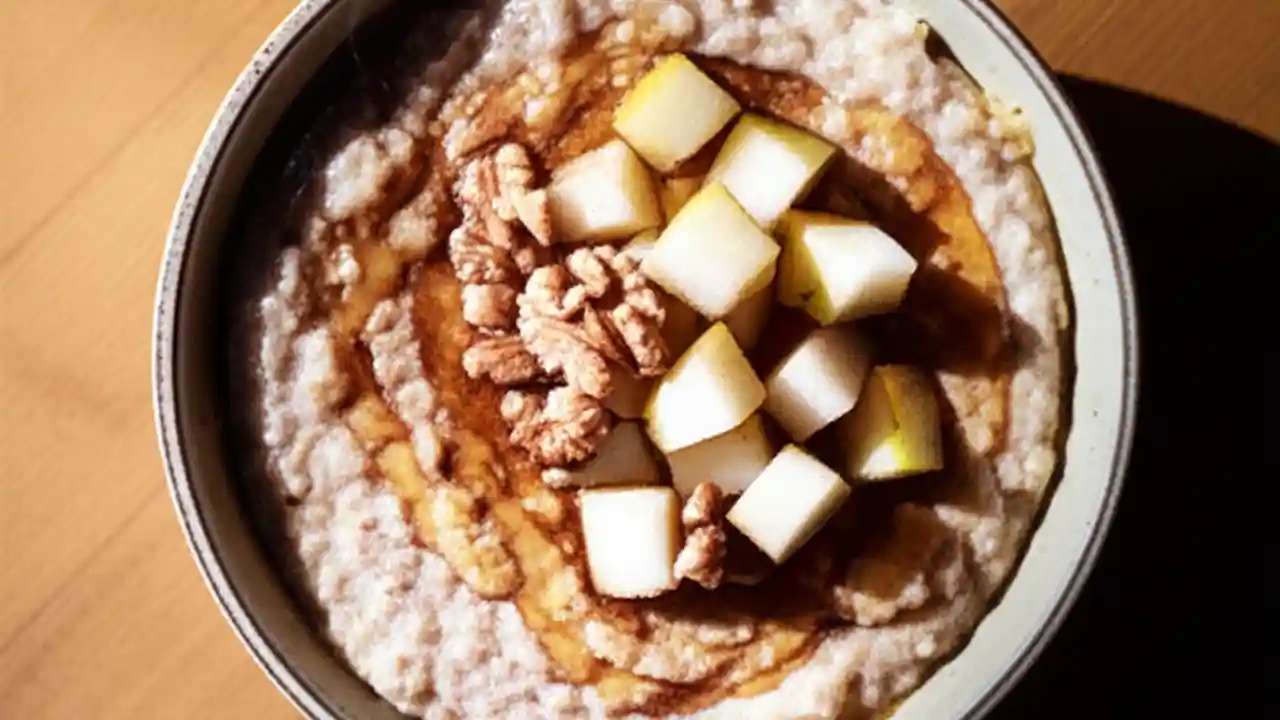 Perfect Pear Oatmeal: Your Easy Guide to a Nutritious Breakfast